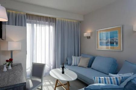 Bio Suites - 128
