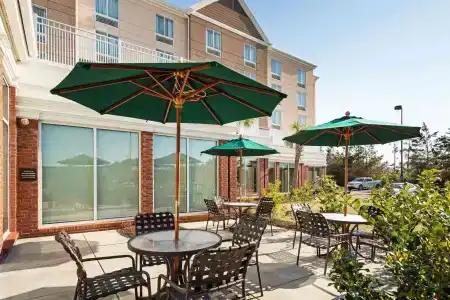 Hilton Garden Inn/Coastal Grand Mall - 36