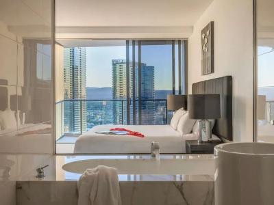 Peppers Broadbeach - 85