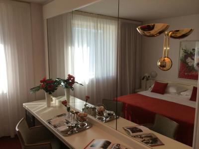 Starhotels Cristallo Palace - 14