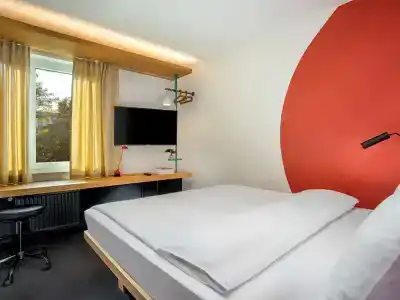 Greet Darmstadt - an Accor - - 44