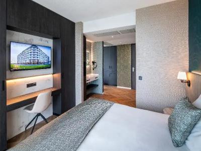 HOTELUX Airport - 71