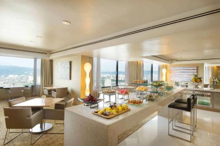 Doubletree By Hilton - 10
