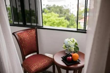 Vision Premier & Spa - 54