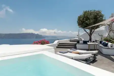 Chelidonia Luxury Suites - 16