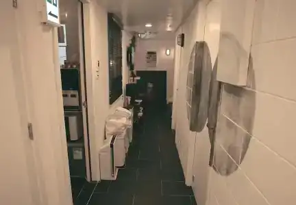 Just Inn - 11