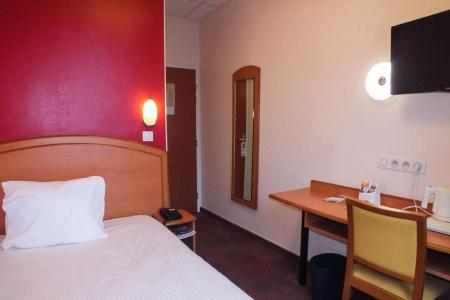 Comfort Cecil Metz Gare - 6