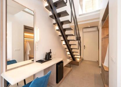 Mirablue Luxury Residences - 326