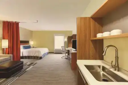 Home2 Suites by Hilton - 3