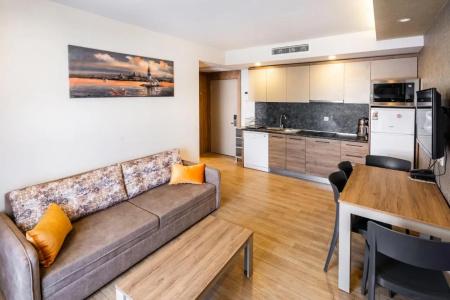 Golden World Suite - 18