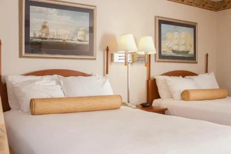 Flagship Inn - 41