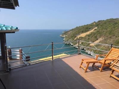 Yellow House Koh Sichang - 31