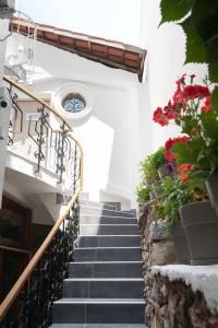 Step One | Luxury Suites right in the heart of Acropolis next to metro station - 14
