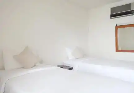 UDEE COZY Bed & Breakfast - 7