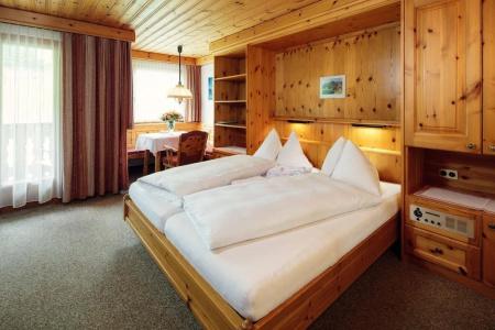 WellnessEngadin - 1