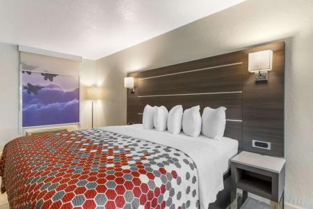 Travelodge By Wyndham San Antonio Lackland a f b - 33