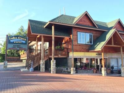 Lake Crest Inn - 15
