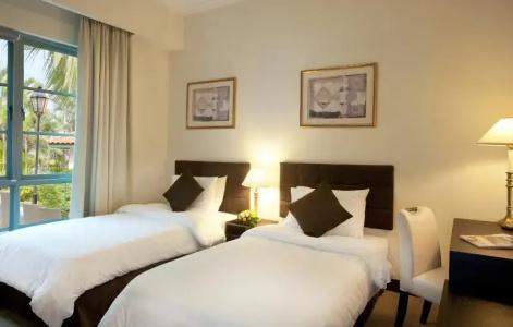 Diamond Westlake Suites - 58