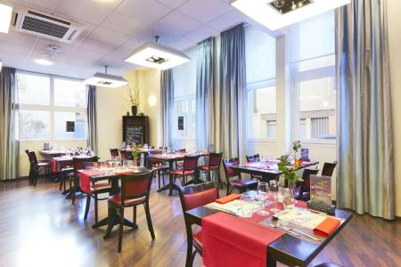 Kyriad Metz Centre - Restaurant Karousel - 28