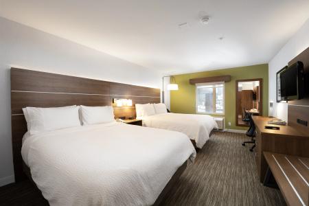Holiday Inn Express and Suites, an IHG - 42