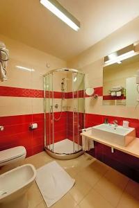 Hb Aosta & Balcony Spa - 38