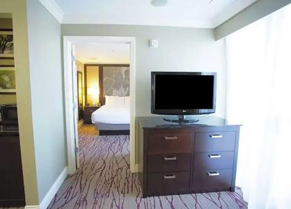 DoubleTree by Hilton Historic Savannah - 84