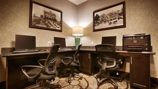 Best Western Plus Palms - 12