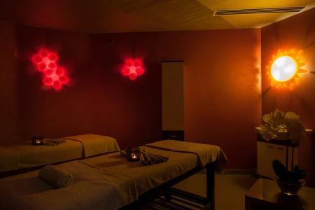DoubleTree by Hilton Istanbul - Sirkeci - 44