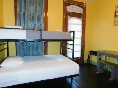 India House - 3