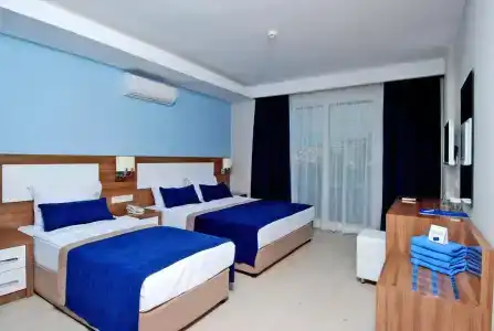 Kleopatra Ramira - 3