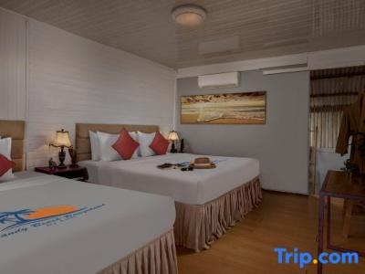 Sandy Beach Bungalows - 49