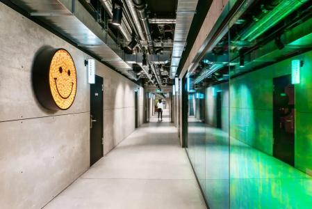 The Social Hub - 10