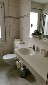 Grichting & Serviced - 70