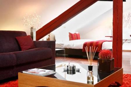 La Cour Des Augustins Boutique Gallery Design - 31