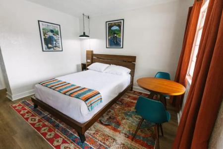 Route 19 Inn - 5