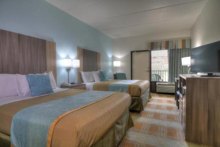 Pigeon River Inn - 27