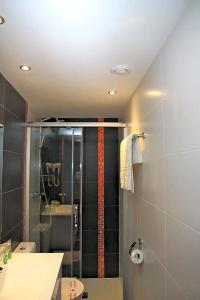 Petit Palau - Adults Only - 32