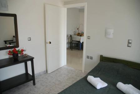 Letsos - 114