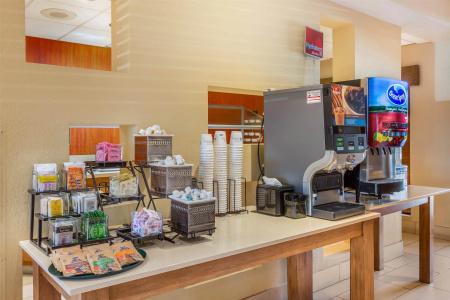Best Western Plus Thunderbird Suites - 49