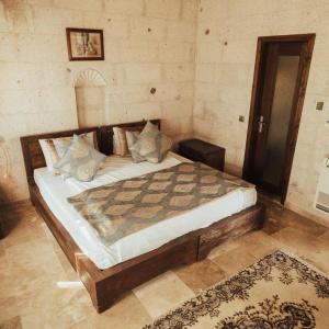 Hu of Cappadocia - Special Class - 37