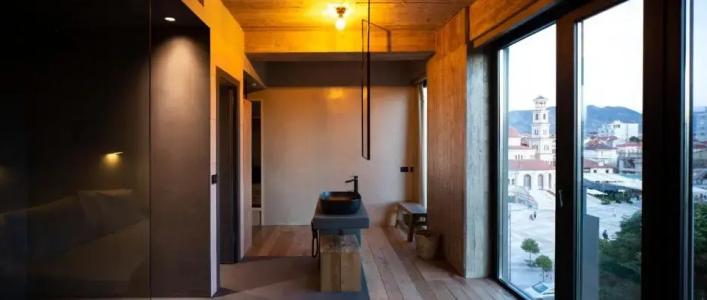 In Gallery & Spa - 115