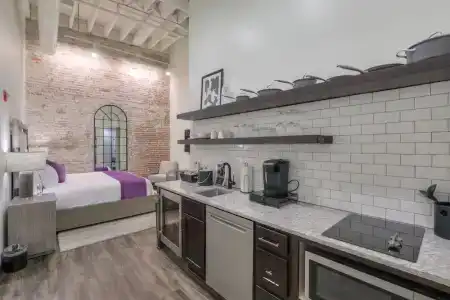 Studio 154 Luxury - 46
