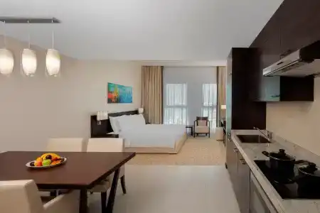 Hyatt Place Dubai Jumeirah Residences - 8