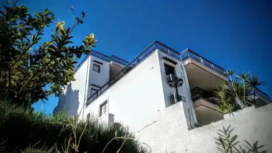 Pefkides Aegina Boutique - 38