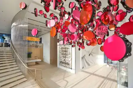 Hall Arts, Dallas, Curio Collection By Hilton - 18