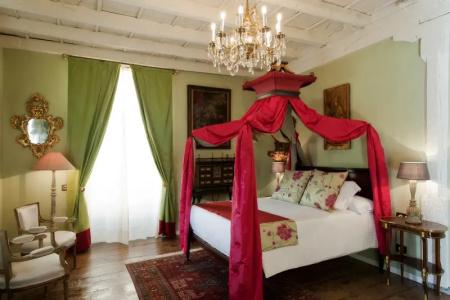 Hacienda de Abajo-Adults Only - 40