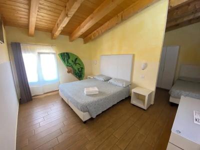 Via Mameli 5 - 27
