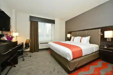 Holiday Inn Lower East Side, An Ihg - 3