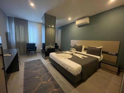 Agora Royal - 4