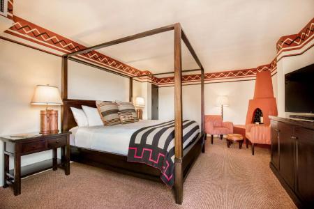 Inn & Spa at Loretto - 52